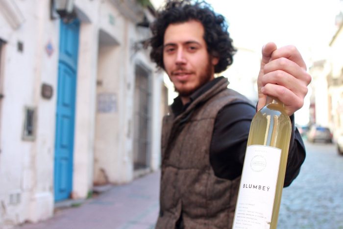 Blumbeÿ floral wine