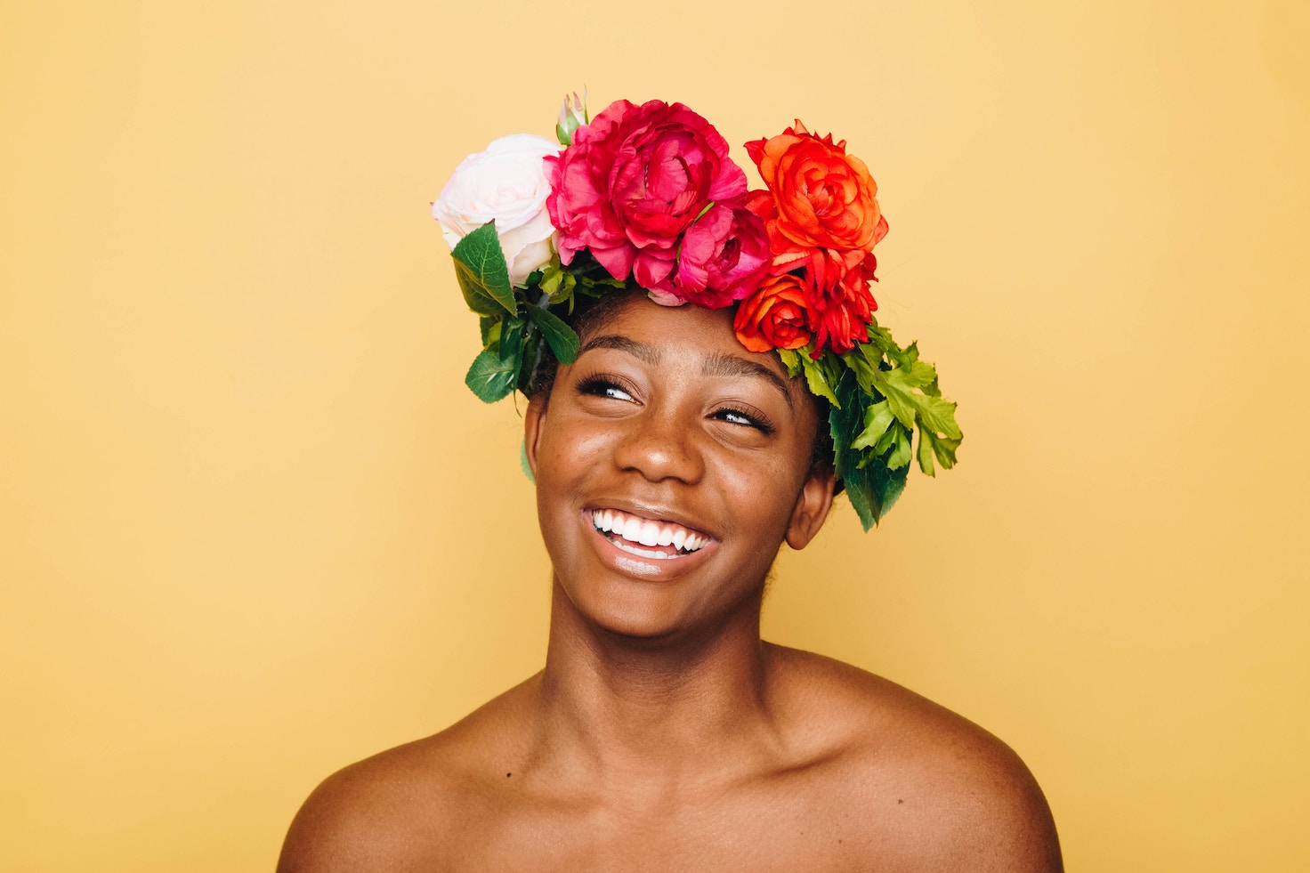 Zo maak je een bloemenkrans voor in je haar